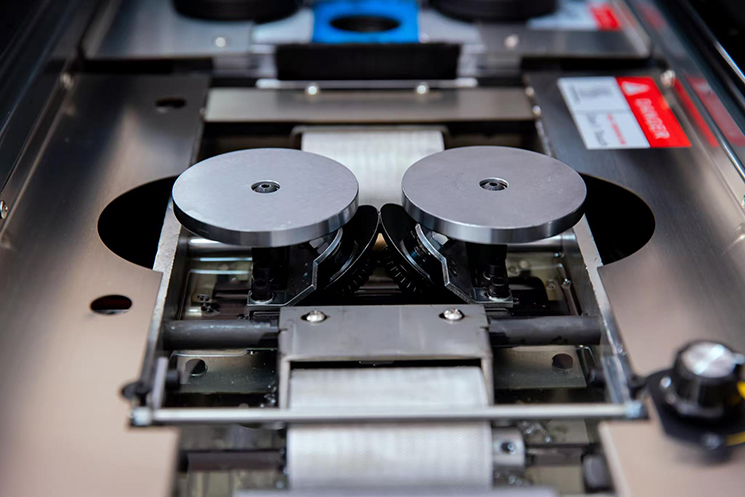 1755583160152765.jpeg 全铝大胶槽.jpg